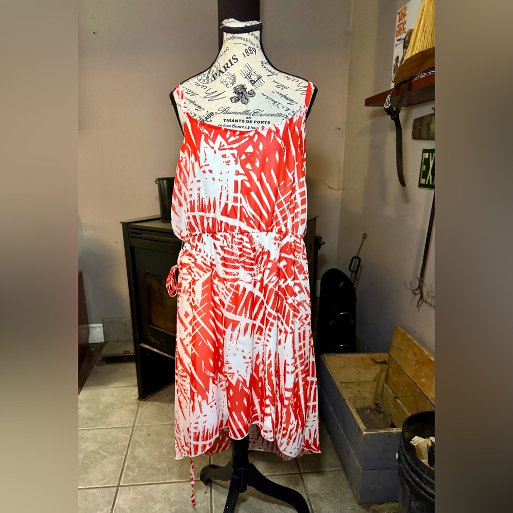 Le Chateau Vibrant Red/Orange and White Midi Dress